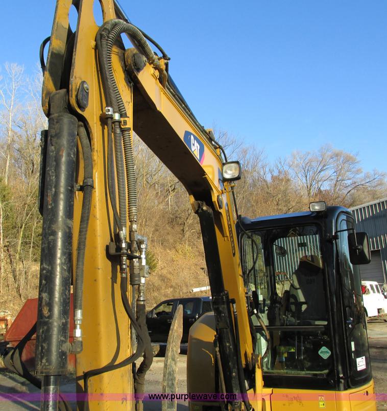 image for item I4217 2011 Caterpillar 305.5D CR mini excavator