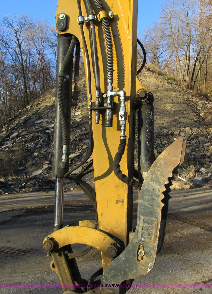 image for item I4217 2011 Caterpillar 305.5D CR mini excavator
