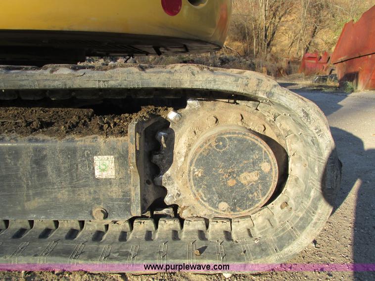 image for item I4217 2011 Caterpillar 305.5D CR mini excavator