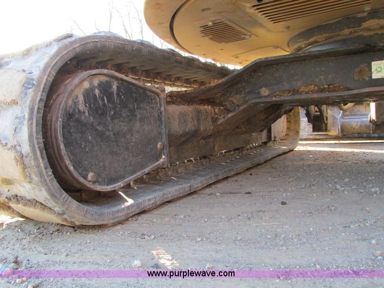 image for item I4217 2011 Caterpillar 305.5D CR mini excavator
