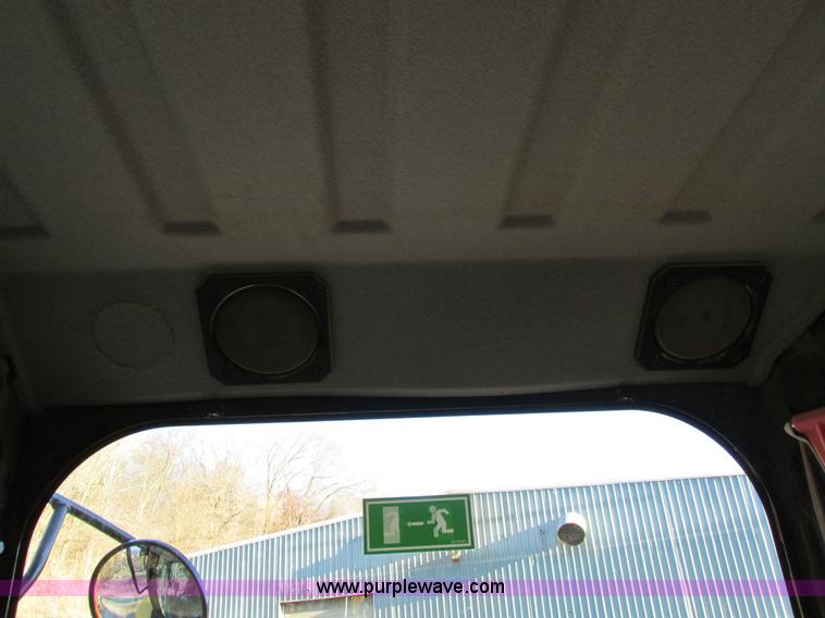 image for item I4217 2011 Caterpillar 305.5D CR mini excavator