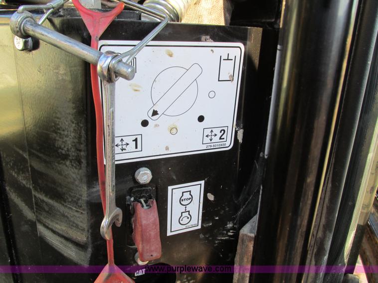 image for item I4217 2011 Caterpillar 305.5D CR mini excavator