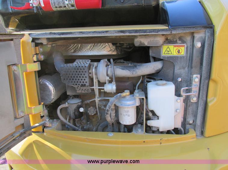 image for item I4217 2011 Caterpillar 305.5D CR mini excavator