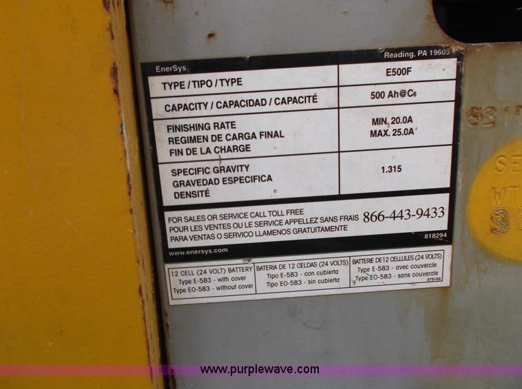 image for item AW9192 2007 Yale MCW040 walk-behind electric forklift