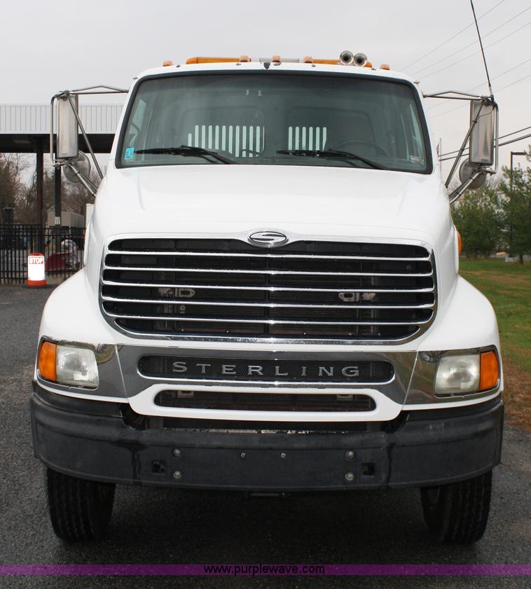 image for item C1653 2005 Sterling LT9500 rollback truck