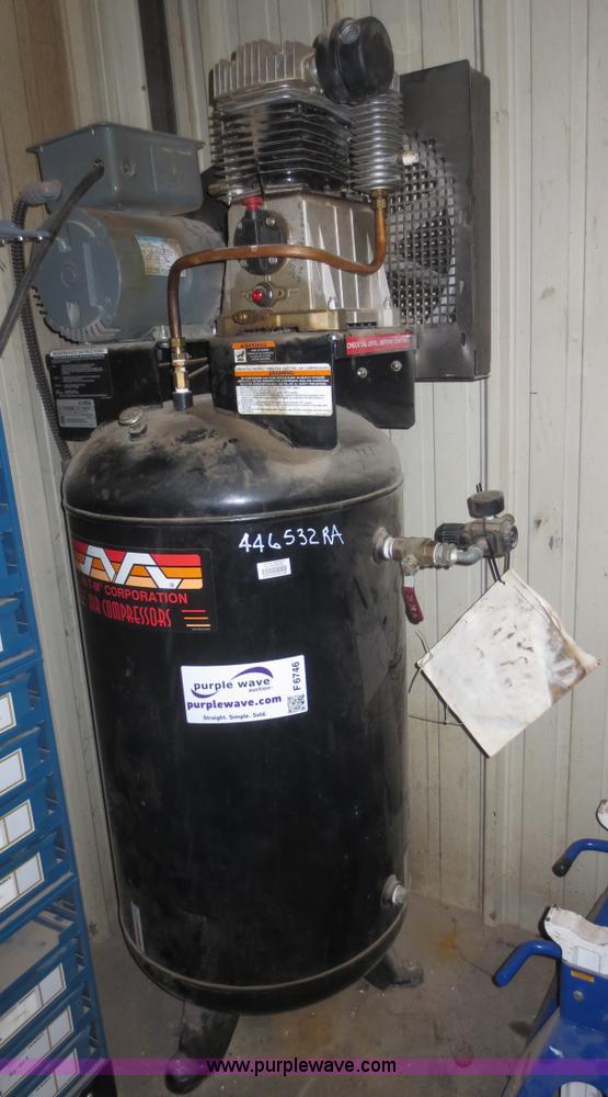 image for item F6746 MI-T-M Corporation air compressor