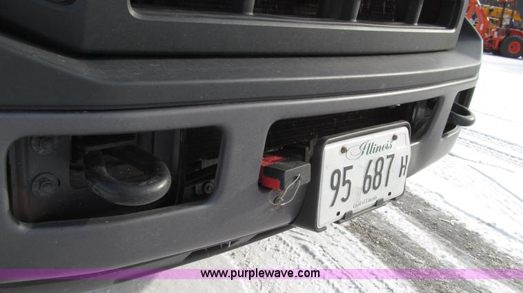 image for item G2214 2006 Ford F550 utility truck