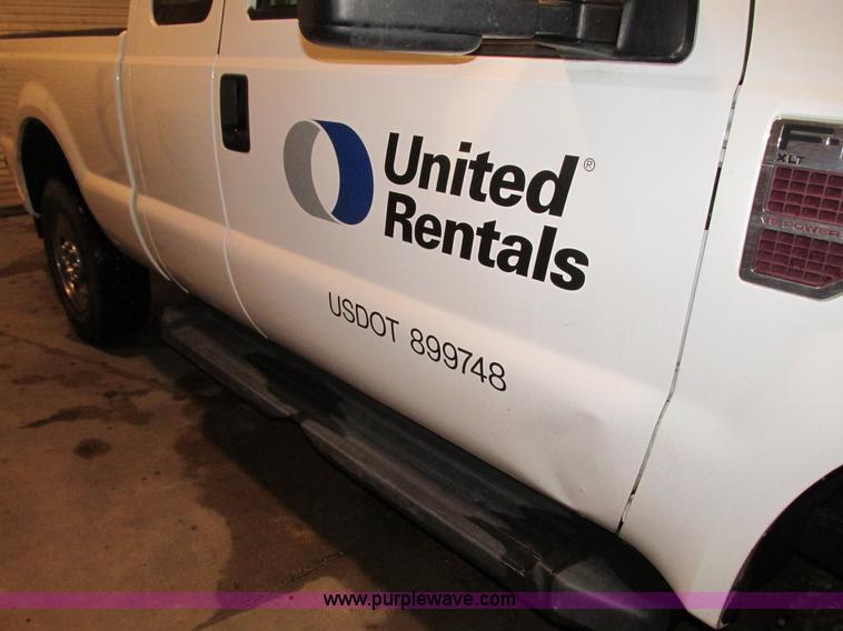 image for item G9186 2008 Ford F250 XLT Super Duty SuperCab service truck