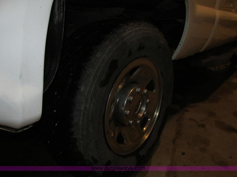 image for item G9186 2008 Ford F250 XLT Super Duty SuperCab service truck