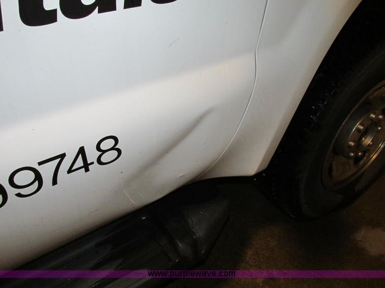 image for item G9186 2008 Ford F250 XLT Super Duty SuperCab service truck