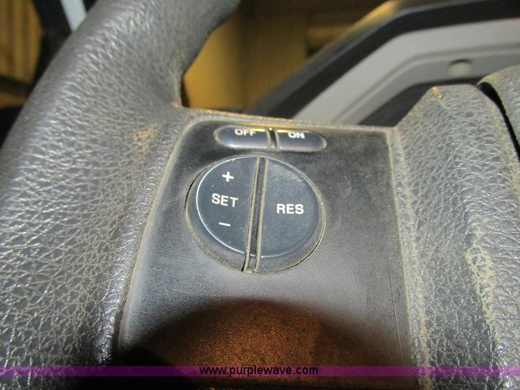 image for item G9186 2008 Ford F250 XLT Super Duty SuperCab service truck