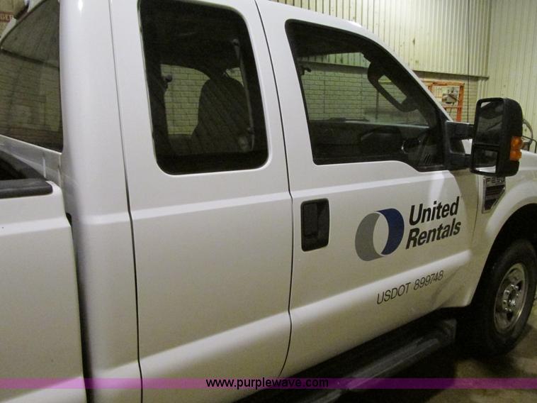 image for item G9186 2008 Ford F250 XLT Super Duty SuperCab service truck