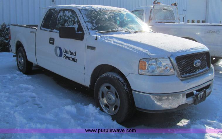 image for item G9669 2007 Ford F150 XLT SuperCab pickup truck
