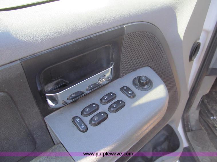 image for item G9669 2007 Ford F150 XLT SuperCab pickup truck