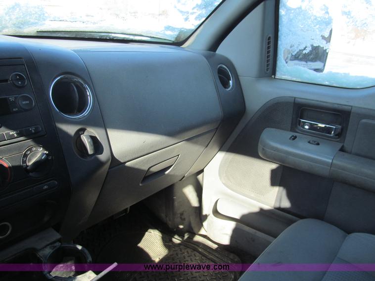 image for item G9669 2007 Ford F150 XLT SuperCab pickup truck