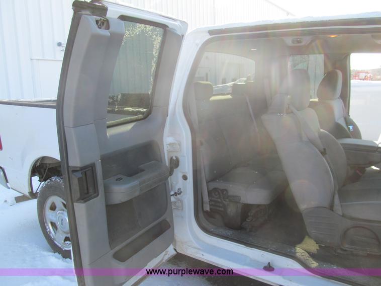 image for item G9669 2007 Ford F150 XLT SuperCab pickup truck