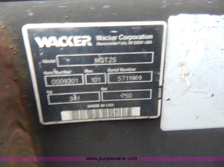 image for item H3914 2007 Wacker G70 generator