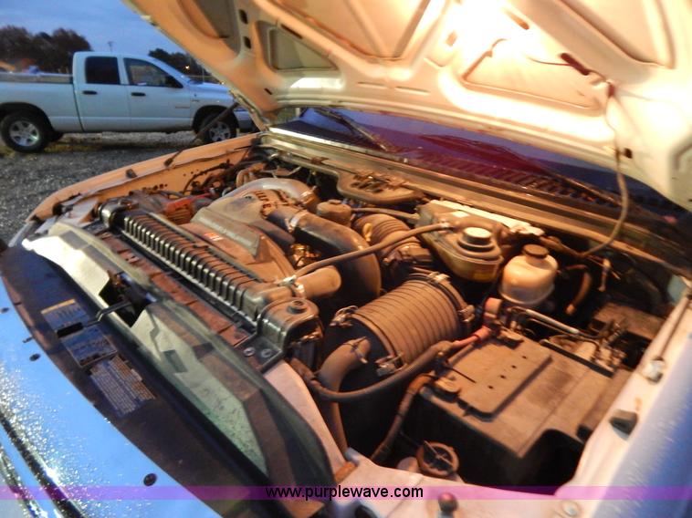 image for item H3924 2006 Ford F250 Super Duty pickup truck