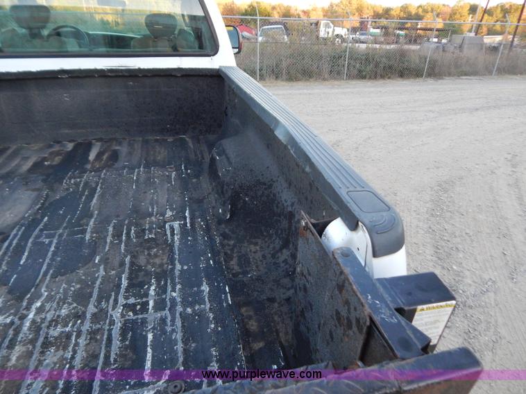 image for item H3966 2006 Ford F250 Super Duty pickup truck