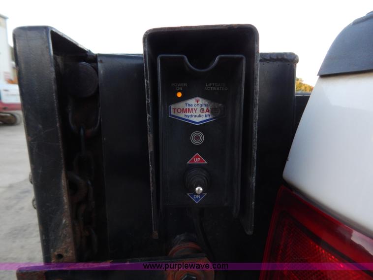 image for item H3966 2006 Ford F250 Super Duty pickup truck