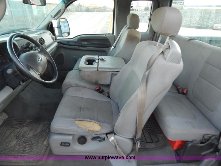 image for item H3966 2006 Ford F250 Super Duty pickup truck