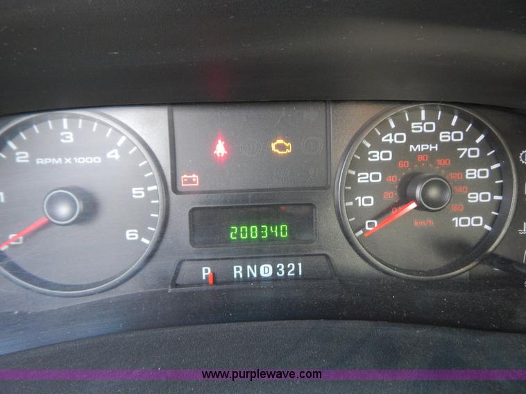 image for item H3966 2006 Ford F250 Super Duty pickup truck