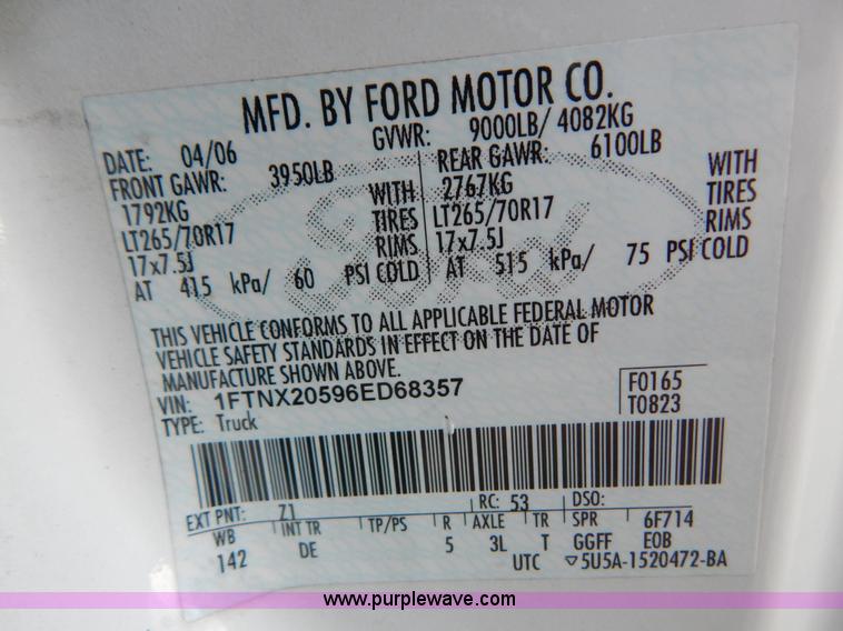 image for item H3966 2006 Ford F250 Super Duty pickup truck