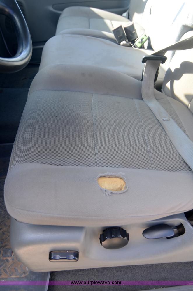 image for item H5000 2006 Ford F250 Super Duty XLT pickup truck