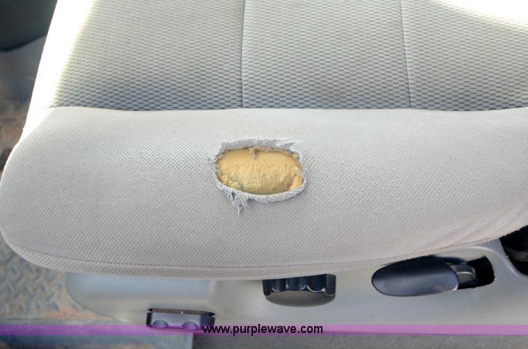 image for item H5000 2006 Ford F250 Super Duty XLT pickup truck