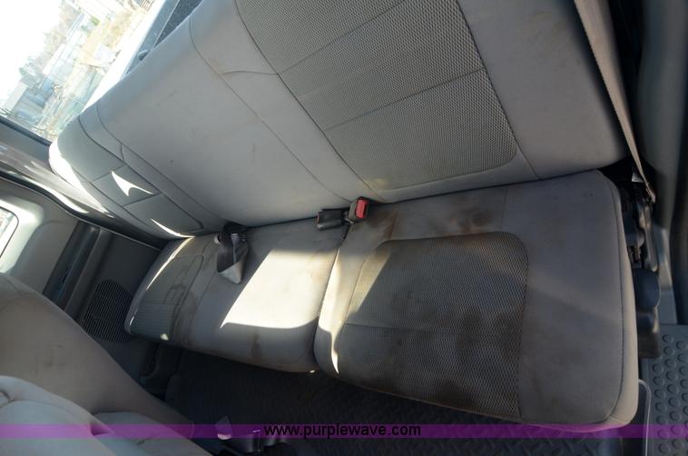 image for item H5000 2006 Ford F250 Super Duty XLT pickup truck