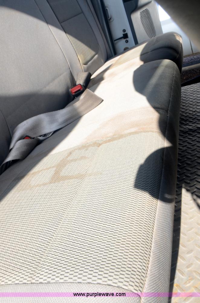 image for item H5000 2006 Ford F250 Super Duty XLT pickup truck