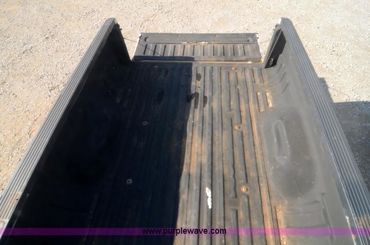 image for item H5000 2006 Ford F250 Super Duty XLT pickup truck