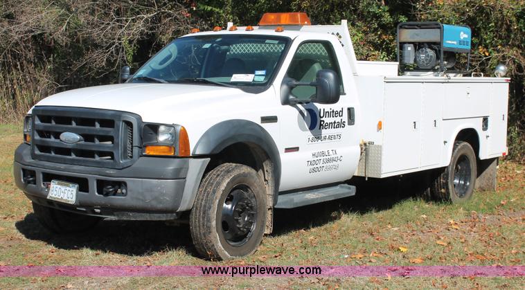 image for item H8390 2007 Ford F550 Super Duty XL service truck