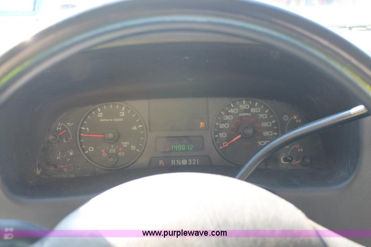 image for item H8390 2007 Ford F550 Super Duty XL service truck