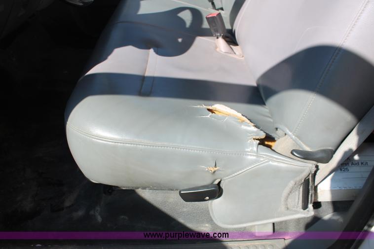 image for item H8390 2007 Ford F550 Super Duty XL service truck