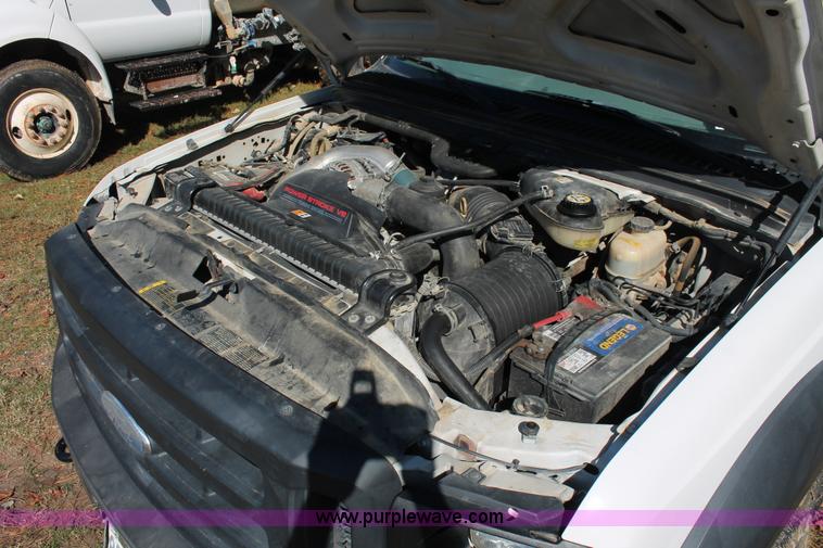 image for item H8390 2007 Ford F550 Super Duty XL service truck
