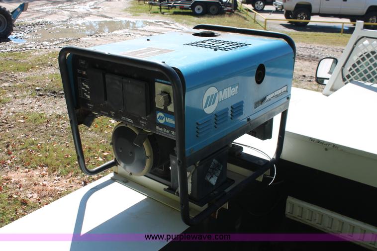 image for item H8390 2007 Ford F550 Super Duty XL service truck