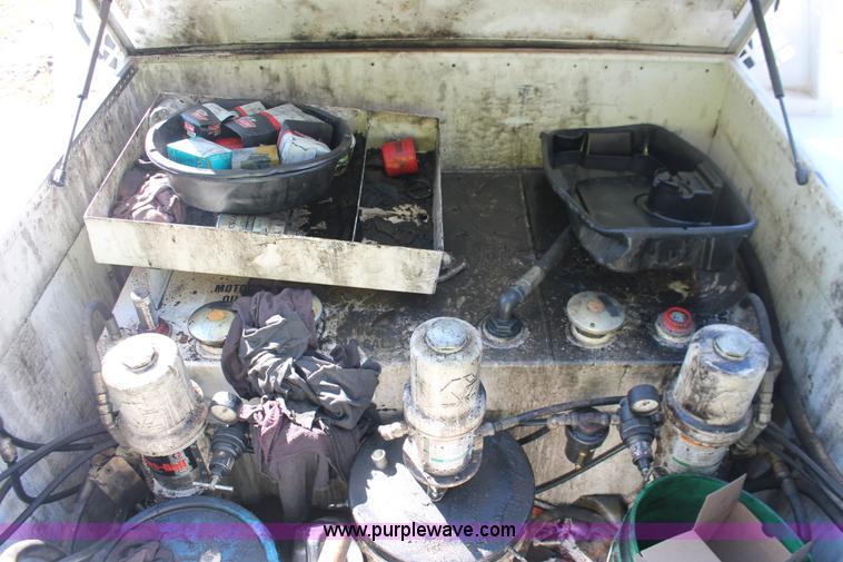 image for item H8390 2007 Ford F550 Super Duty XL service truck