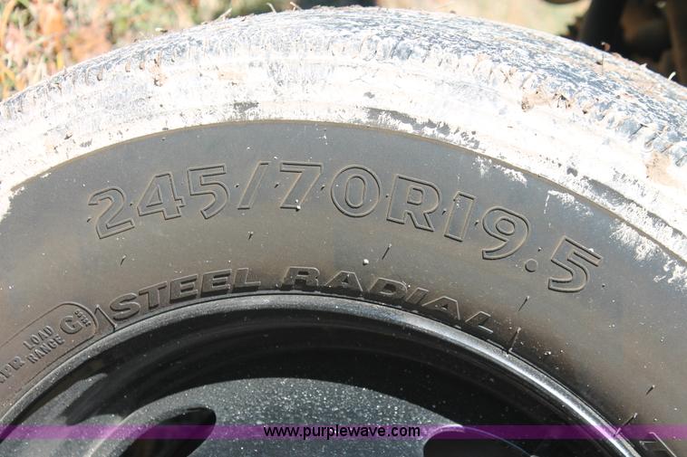 image for item H8390 2007 Ford F550 Super Duty XL service truck