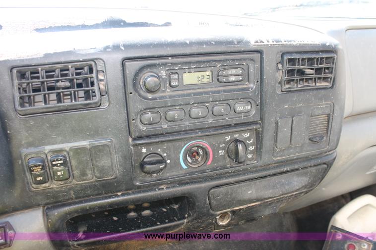 image for item H8391 2007 Ford F750 Super Duty XL water truck