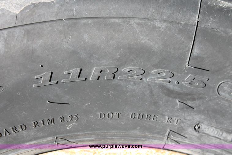 image for item H8391 2007 Ford F750 Super Duty XL water truck