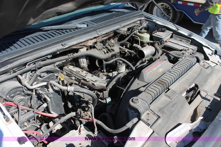 image for item H8392 2003 Ford F350 Super Duty XL stake truck