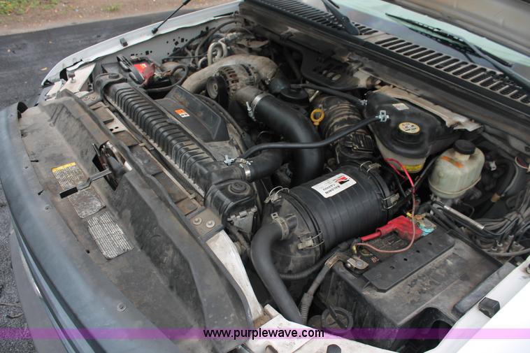 image for item H8398 2006 Ford F550 Super Duty XL service truck