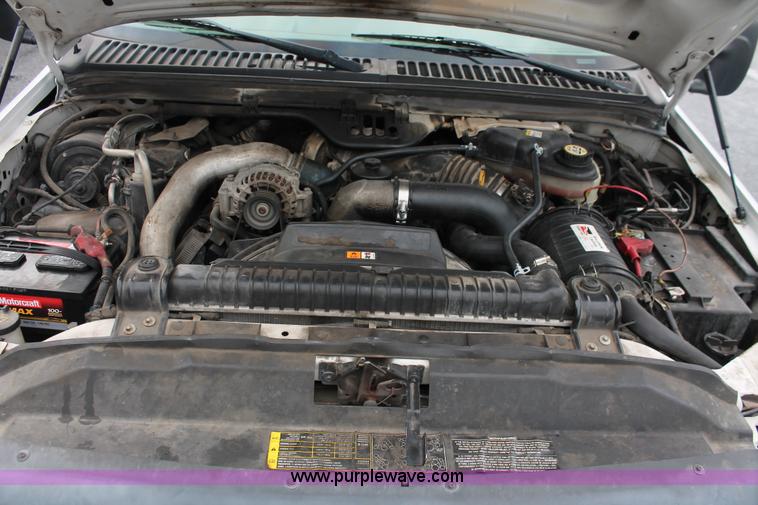 image for item H8398 2006 Ford F550 Super Duty XL service truck