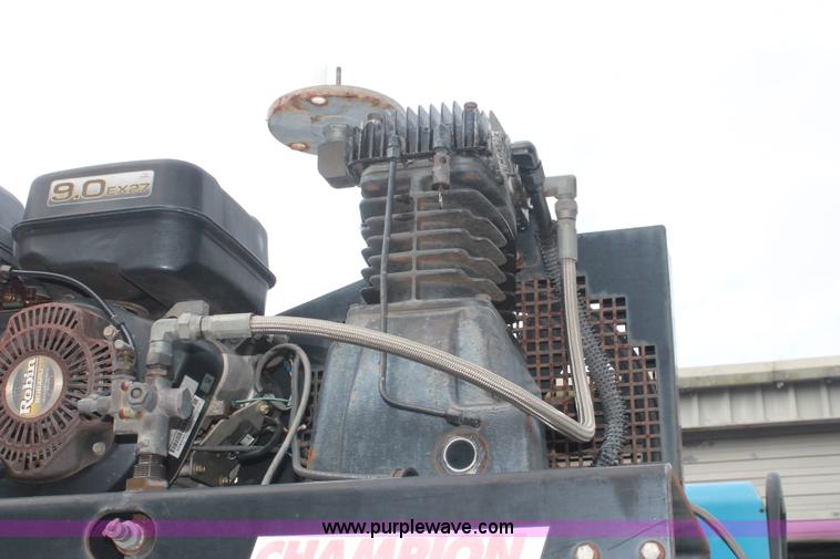 image for item H8398 2006 Ford F550 Super Duty XL service truck