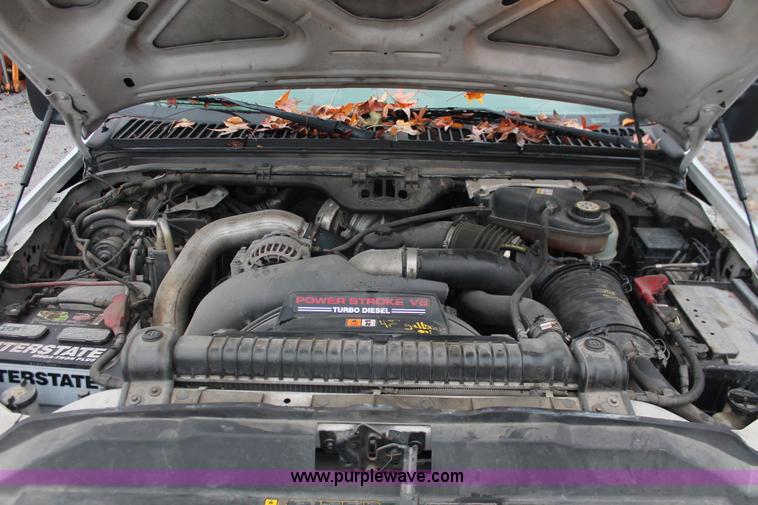 image for item H8399 2005 Ford F450 Super Duty XL stake truck