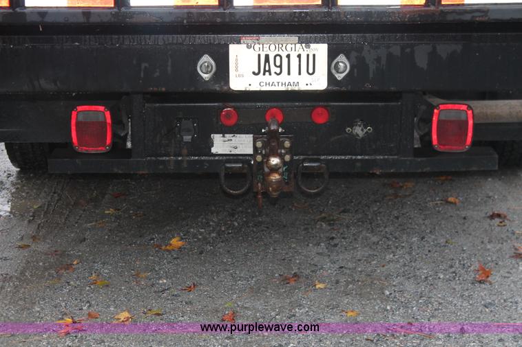 image for item H8399 2005 Ford F450 Super Duty XL stake truck