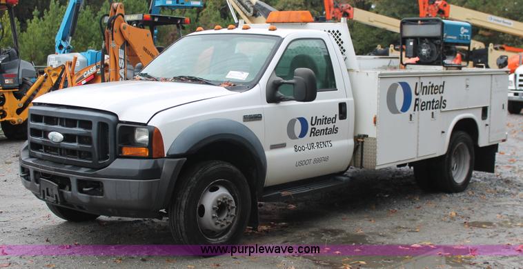 image for item H8400 2006 Ford F550 Super Duty XL service truck