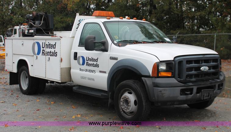 image for item H8400 2006 Ford F550 Super Duty XL service truck