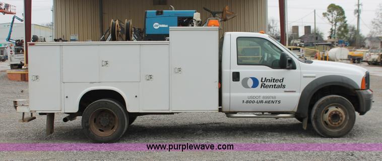 image for item H8401 2005 Ford F550 Super Duty XL service truck